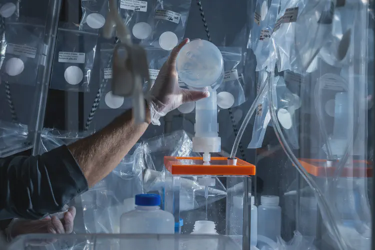 Portable LFH for TE sampling